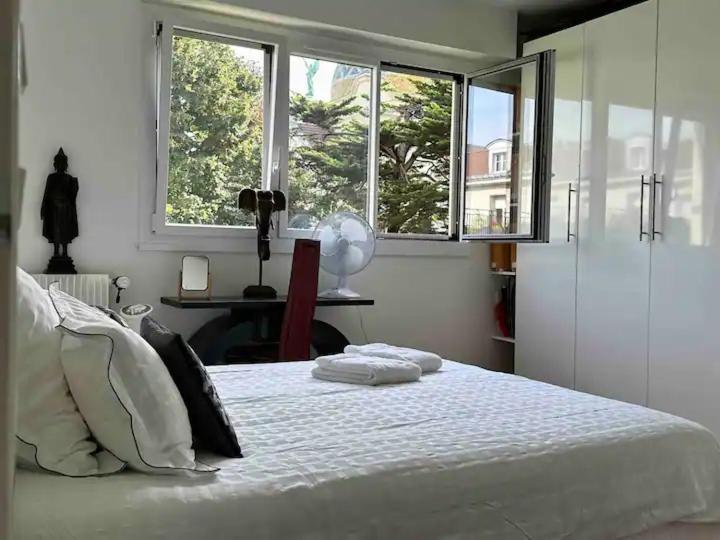 Private Bedrooms Near Eiffel Tower París Exterior foto