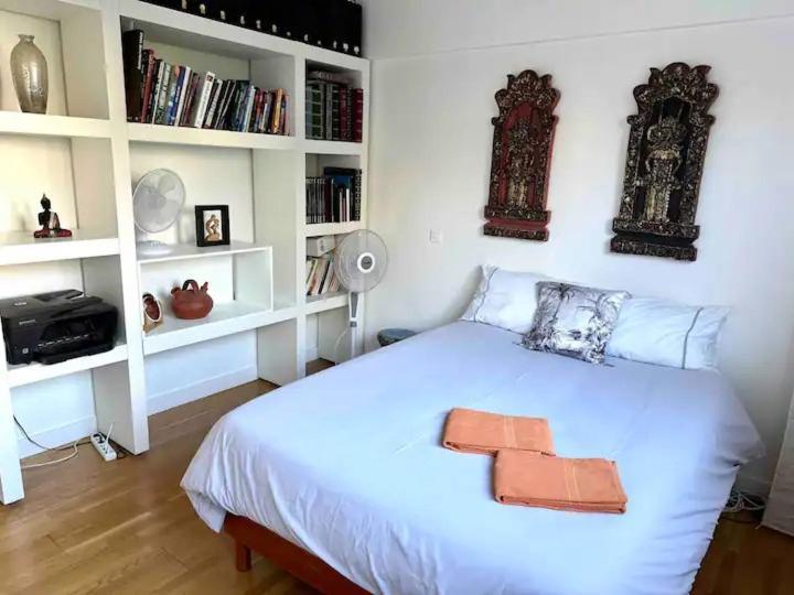 Private Bedrooms Near Eiffel Tower París Exterior foto